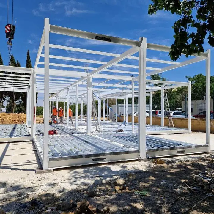 Estado actual de las obras de la sede del distrito- - Ayto