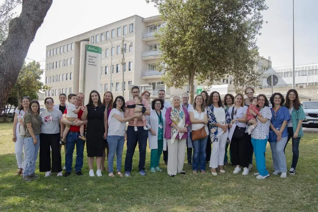 Homenaje a las madres donantes de leche. - VH