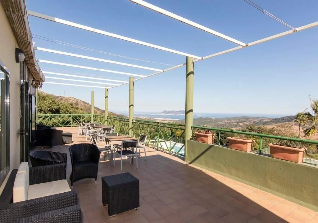 Albergue Inturjoven de Algeciras-Tarifa. - Junta