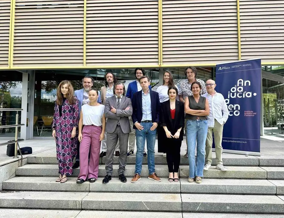 Algunos de los participantes en el ciclo. - Junta