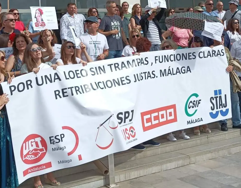 Protesta de los funcionarios judiciales. - VM