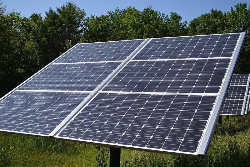 Placas solares. - VM