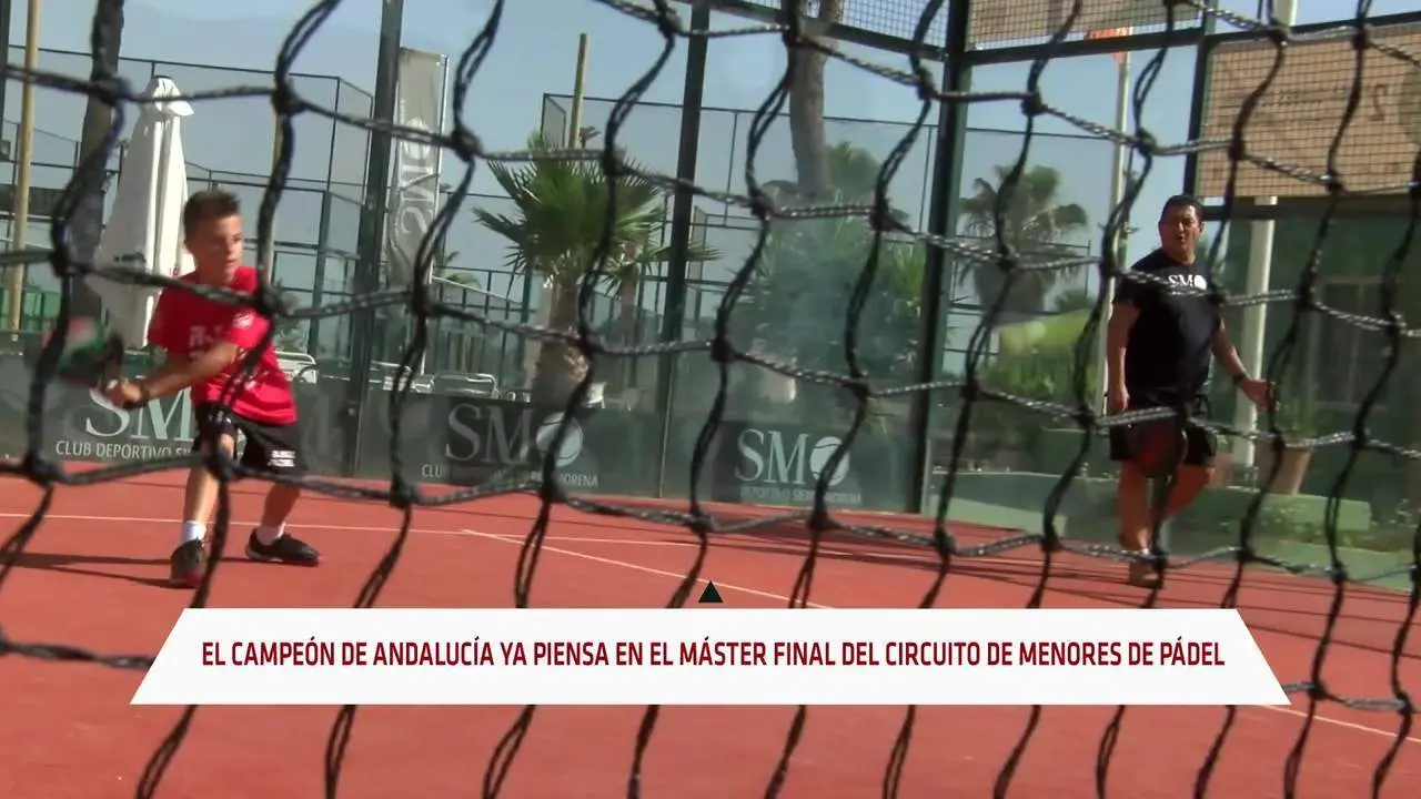 El joven Adri&aacute;n Gonz&aacute;lez visita 7TV C&oacute;rdoba