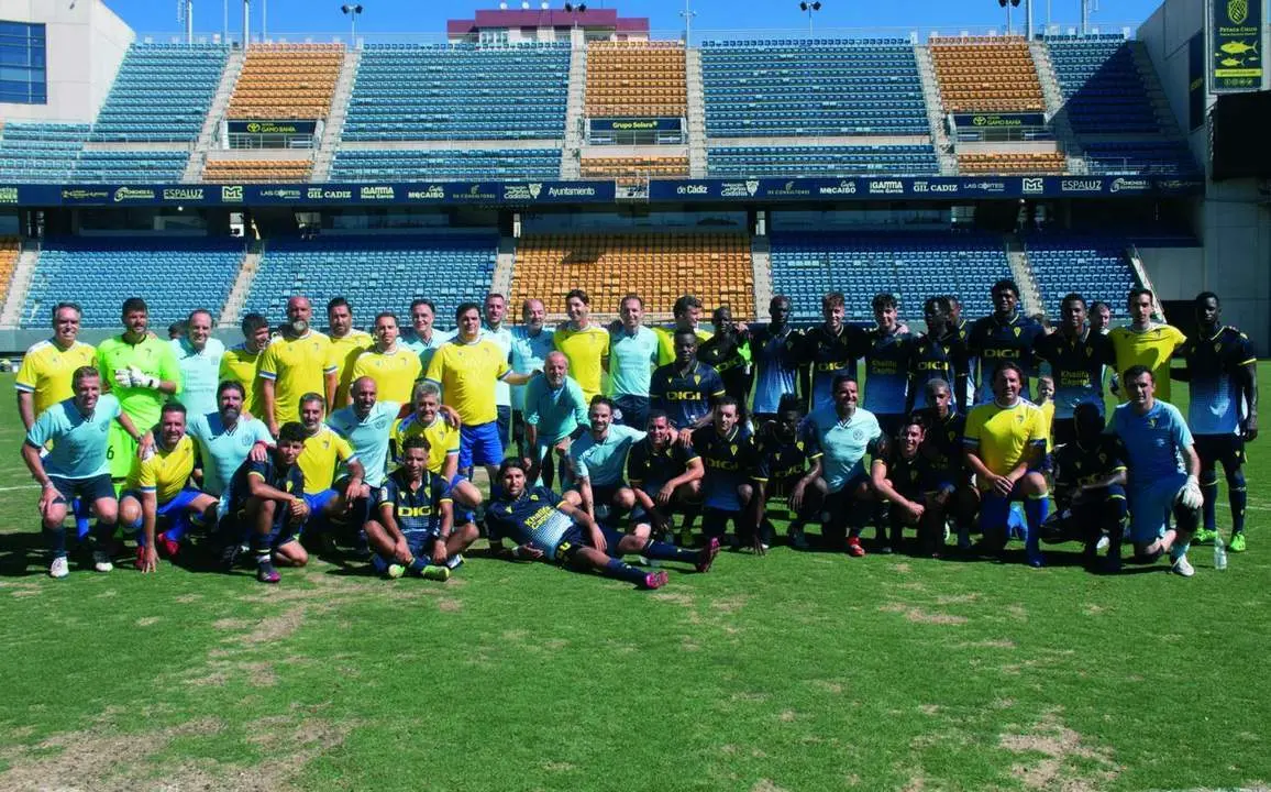 El estadio acogi&oacute; el I Torneo 'Tierra de Todos'. - C&aacute;diz CF