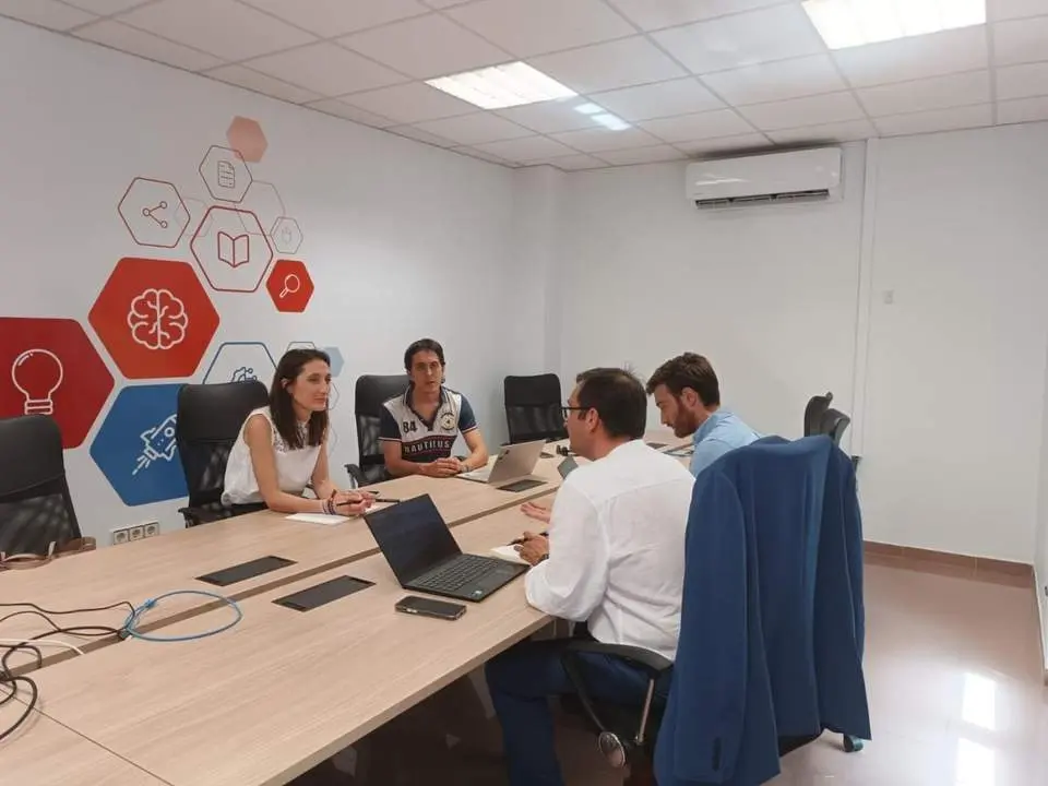 En la reuni&oacute;n. - Viva Ja&eacute;n.