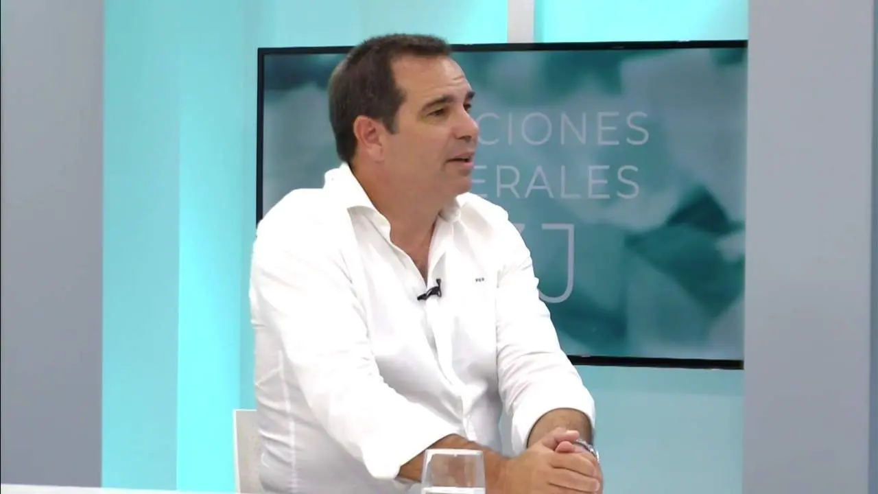 "Hay que formar a desempleados y reducir la presi&oacute;n fiscal a las empresas"