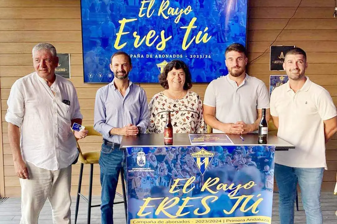Un momento de la presentaci&oacute;n de la campa&ntilde;a de socios del Rayo - RS