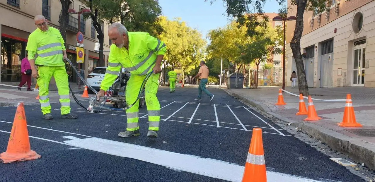Trabajos de repavimentaci&oacute;n. - Archivo