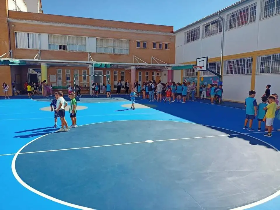 Los alumnos de Infantil y Primaria volv&iacute;an este lunes al colegio.  - 