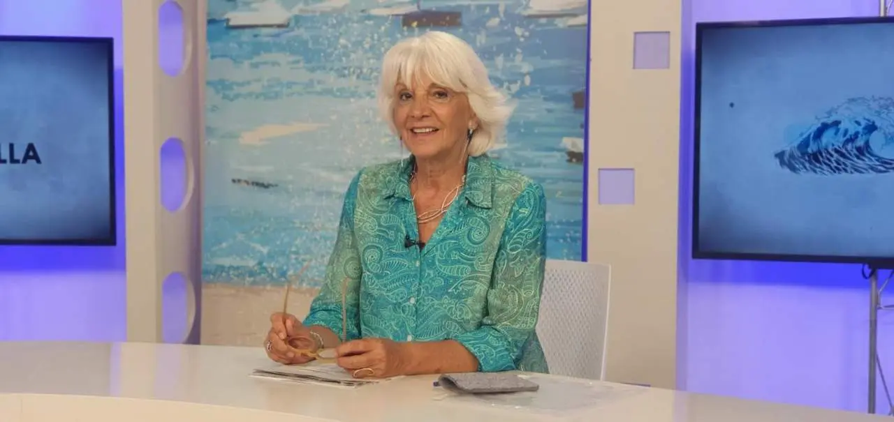 Te&oacute;fila Mart&iacute;nez, en el programa La Orilla de 7TV C&aacute;diz  - VIVA