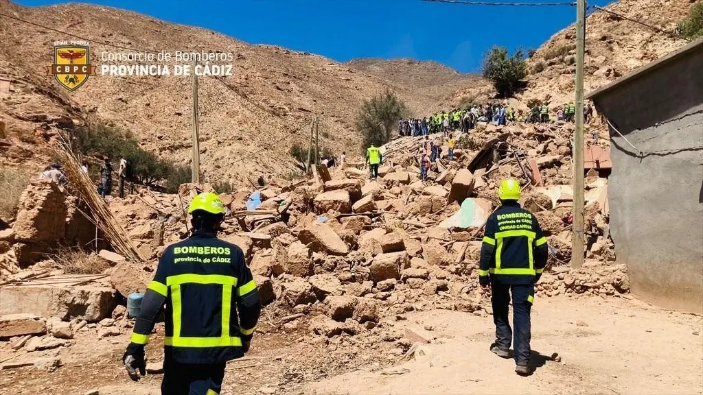Efectivos de bomberos en Tafingoult, al sur de Marraquech. - CONSORCIO DE BOMBEROS DE C&Aacute;DIZ  