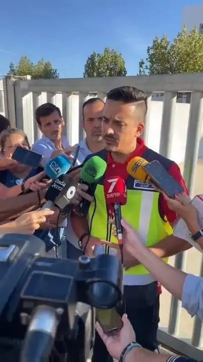 El menor detenido por la agresi&oacute;n m&uacute;ltiple en el instituto sigue en la Comisar&iacute;a de Jerez