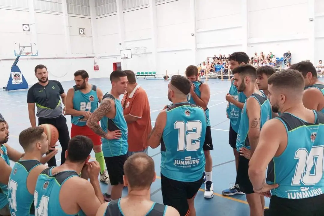 El primer equipo del ADC La Algaida espera presentar batalla - ADC