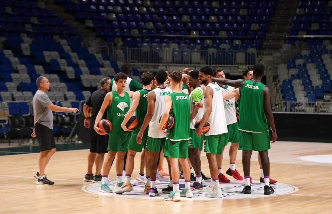 Preparando el encuentro. - Unicaja CB