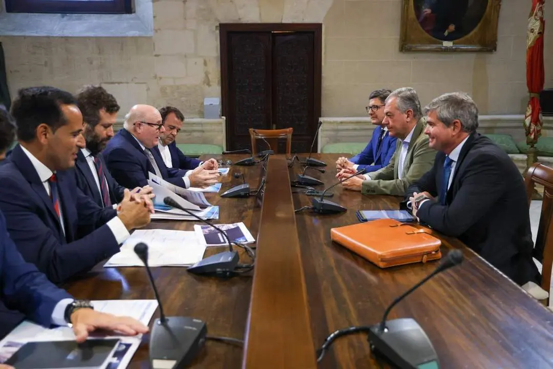 Un momento de la reuni&oacute;n. - Fedeme