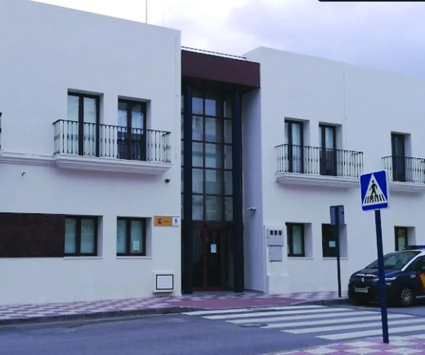 Comisar&iacute;a de Estepona. - VM