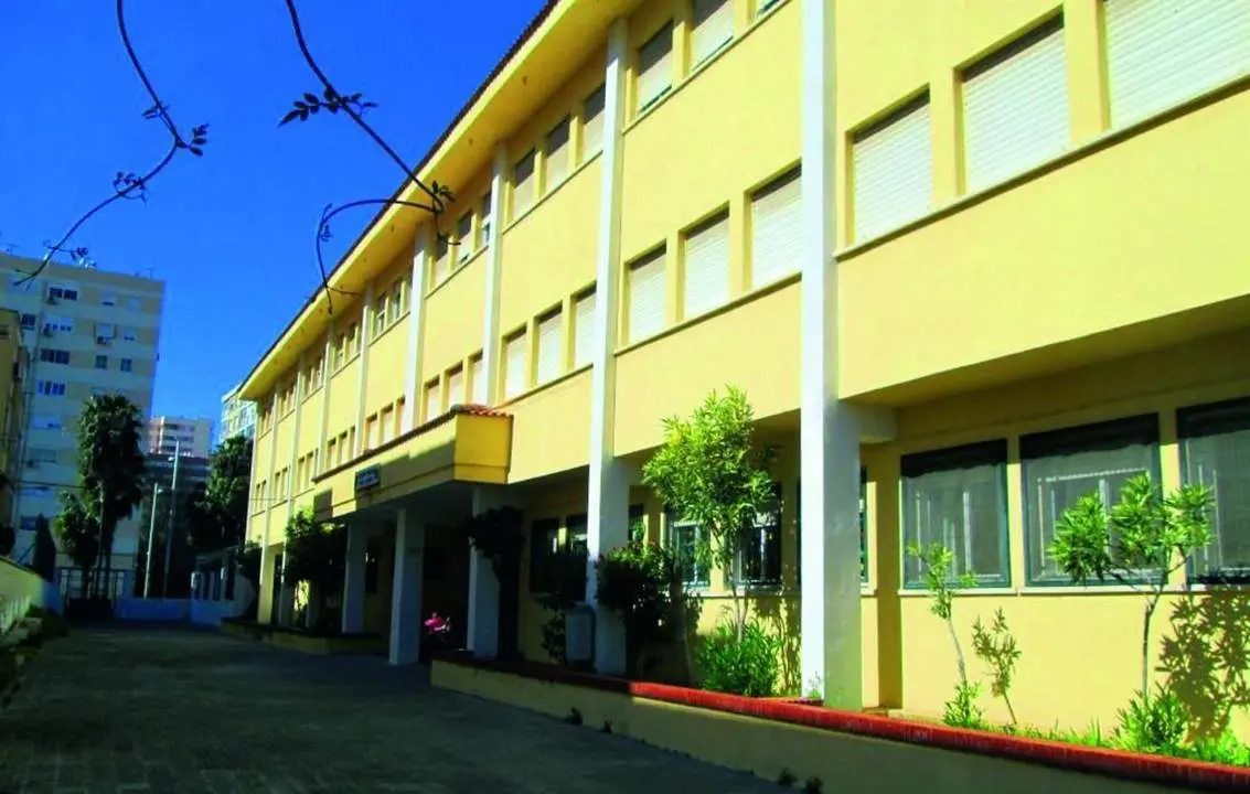 El colegio p&uacute;blico Ferm&iacute;n Salvochea. - Viva