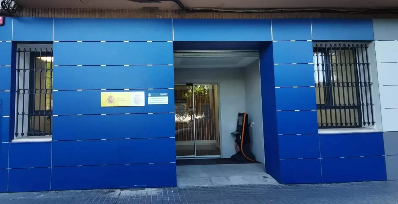 Nueva oficina en avenida de Moz&aacute;rabes. - VIVA C&Oacute;RDOBA