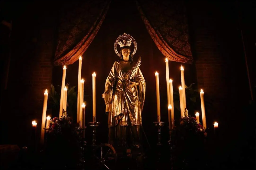 La Patrona de Ja&eacute;n recibe el cari&ntilde;o de Ja&eacute;n.  - Cofrad&iacute;a de Santa Catalina