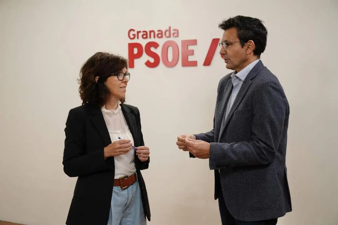 Mar&iacute;a &Aacute;ngeles Prieto y Paco Cuenca - PSOE