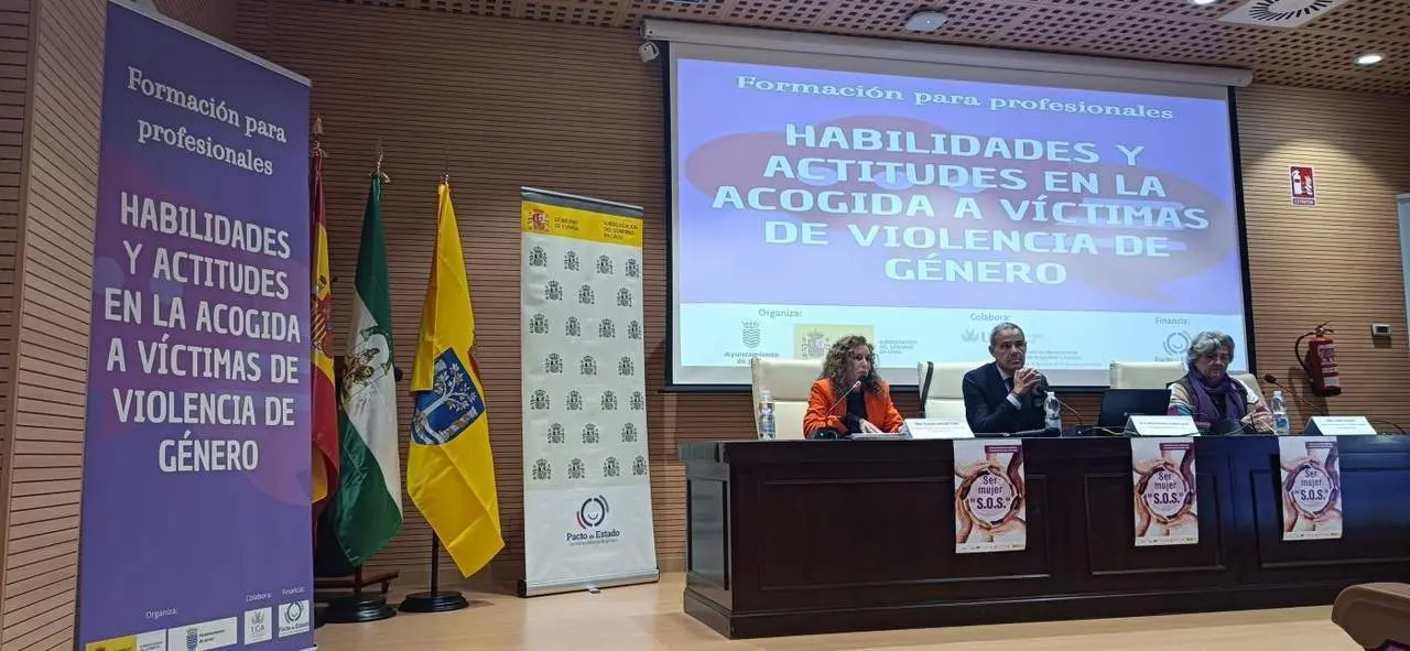 Una imagen de la inauguraci&oacute;n del curso en el Campus.  - Viva