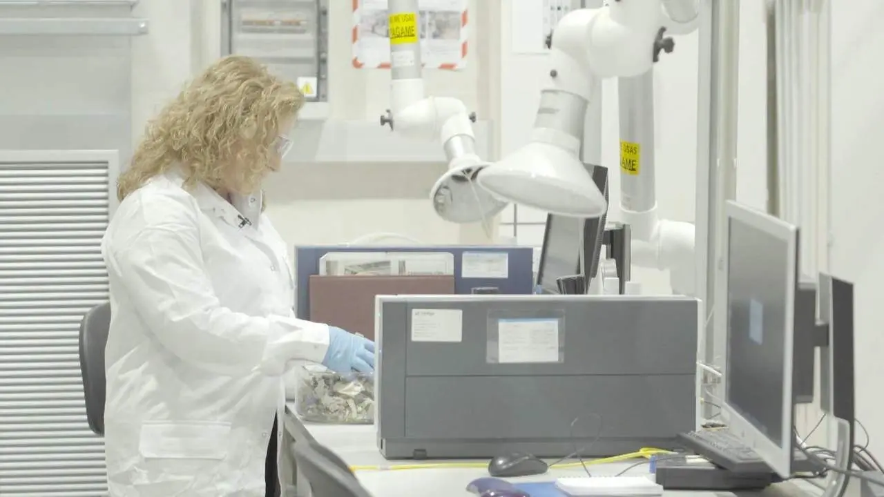 Centro de Investigaci&oacute;n de Cepsa. - VH