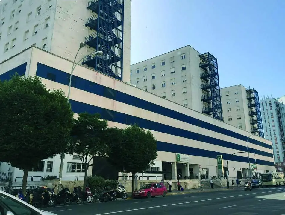 Hospital Puerta del Mar. - Viva