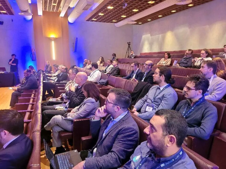 Encuentro en el Blue Zone Forum. - Zona Franca