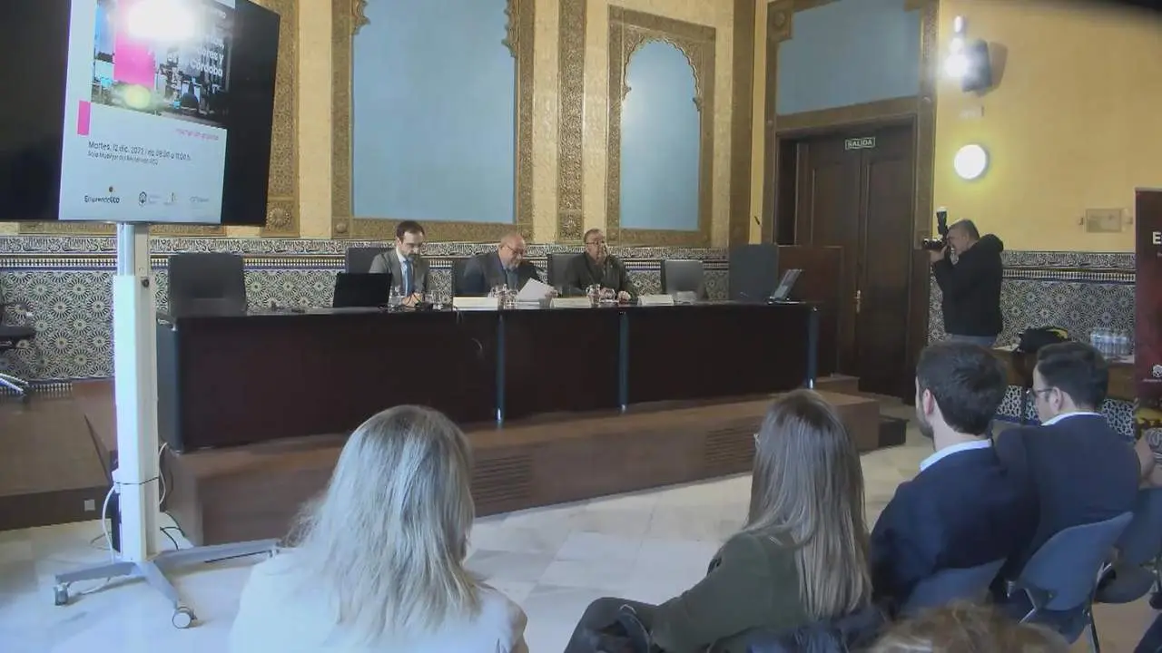 Manuel Torralbo durante la presentaci&oacute;n de la jornada. - VIVA C&Oacute;RDOBA