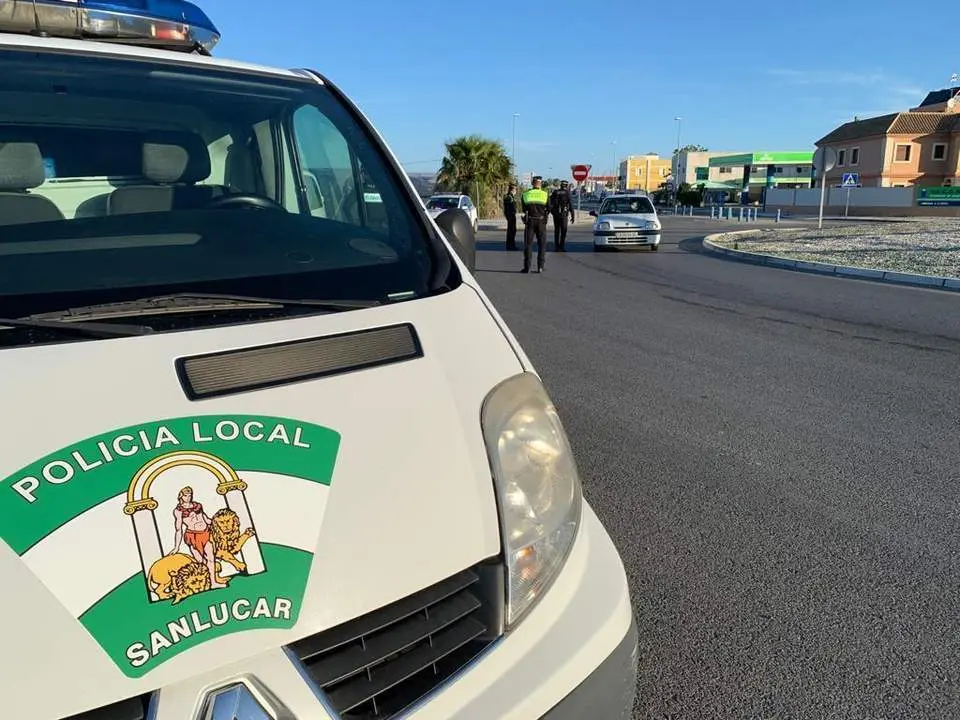 Polic&iacute;a Local de Sanl&uacute;car. - Informaci&oacute;n.
