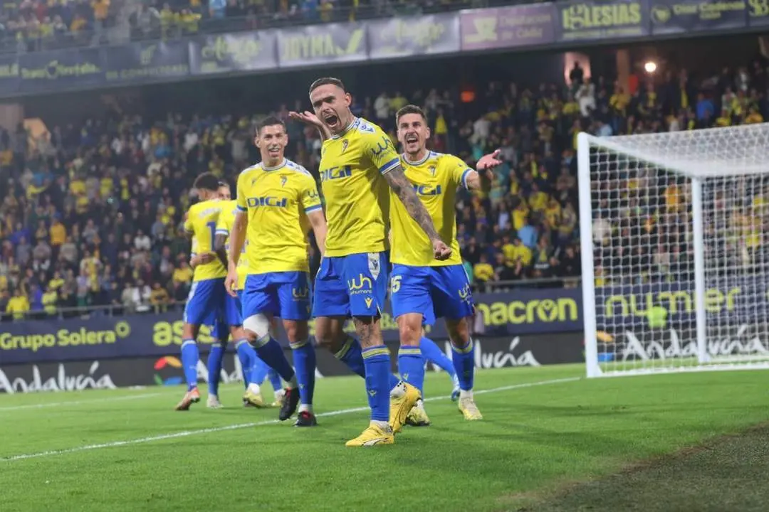 C&aacute;diz CF - CA Osasuna. - TREKANT MEDIA