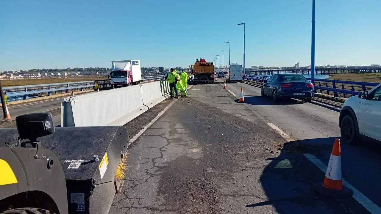 Obras en el Puente del Odiel. - VH