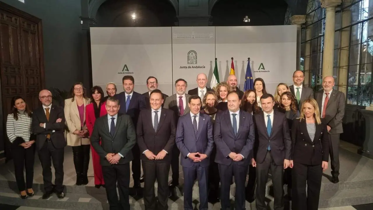 Toma de posesi&oacute;n de Casimiro Mantell como rector de la UCA. - VIVA