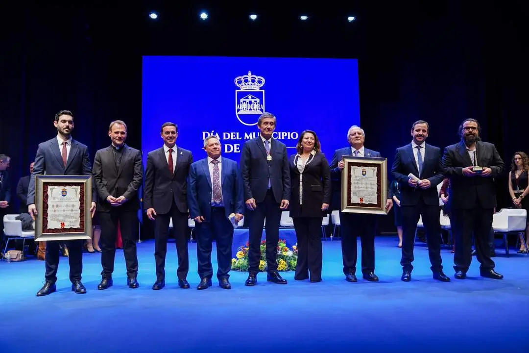 Adra celebra el I D&iacute;a del Municipio con un acto con m&aacute;s de 600 asistentes
