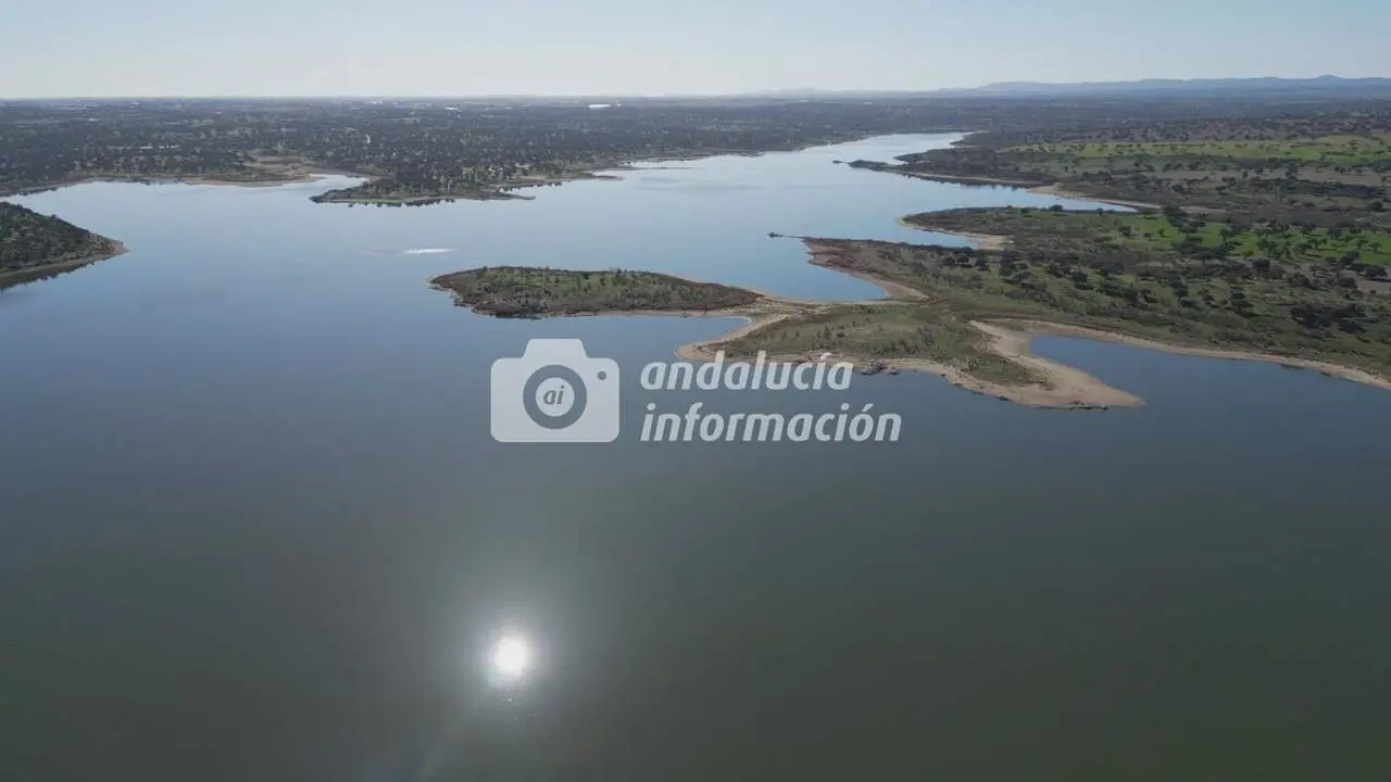 Embalse La Colada. Foto de archivo. - VIVA C&Oacute;RDOBA