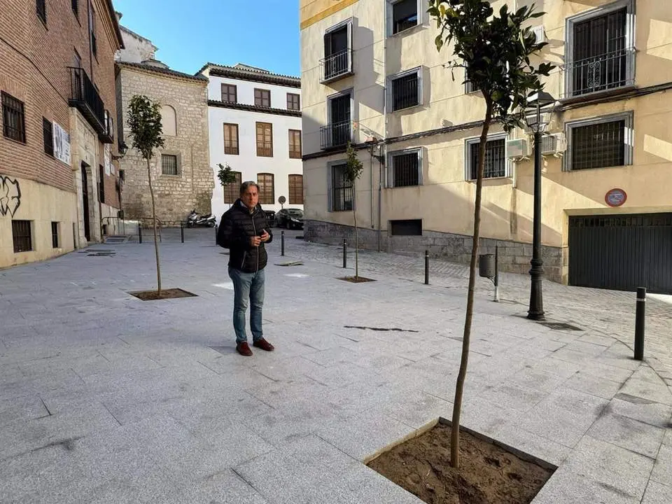 Antonio Losa visita las calles de San Miguel.  - Ayuntamiento de Ja&eacute;n