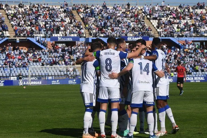 El Recre celebra un gol. - VH