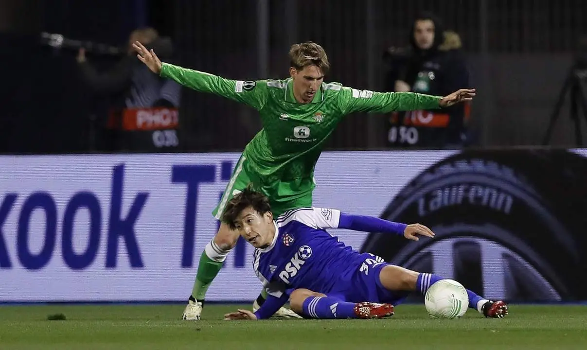 Imagen del Dinamo de Zagreb - Betis. - EFE