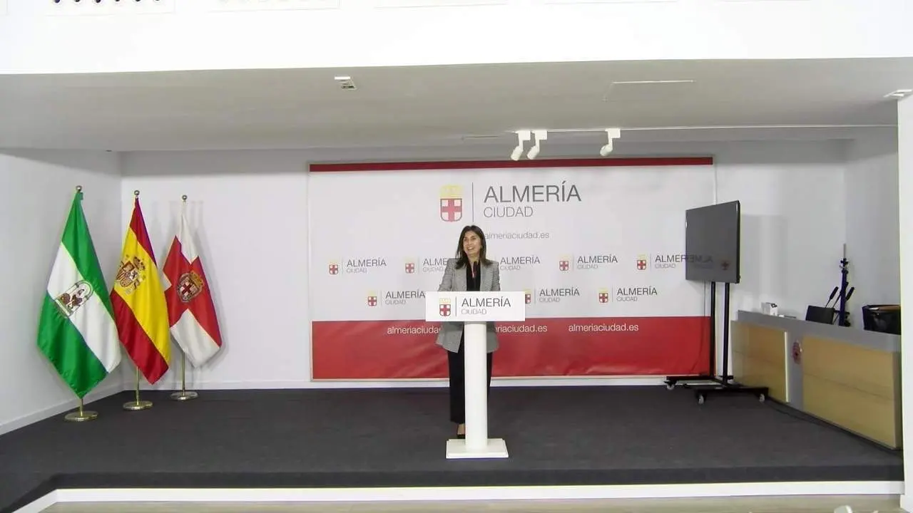 Sacramento S&aacute;nchez durante la rueda de prensa. - 7TV