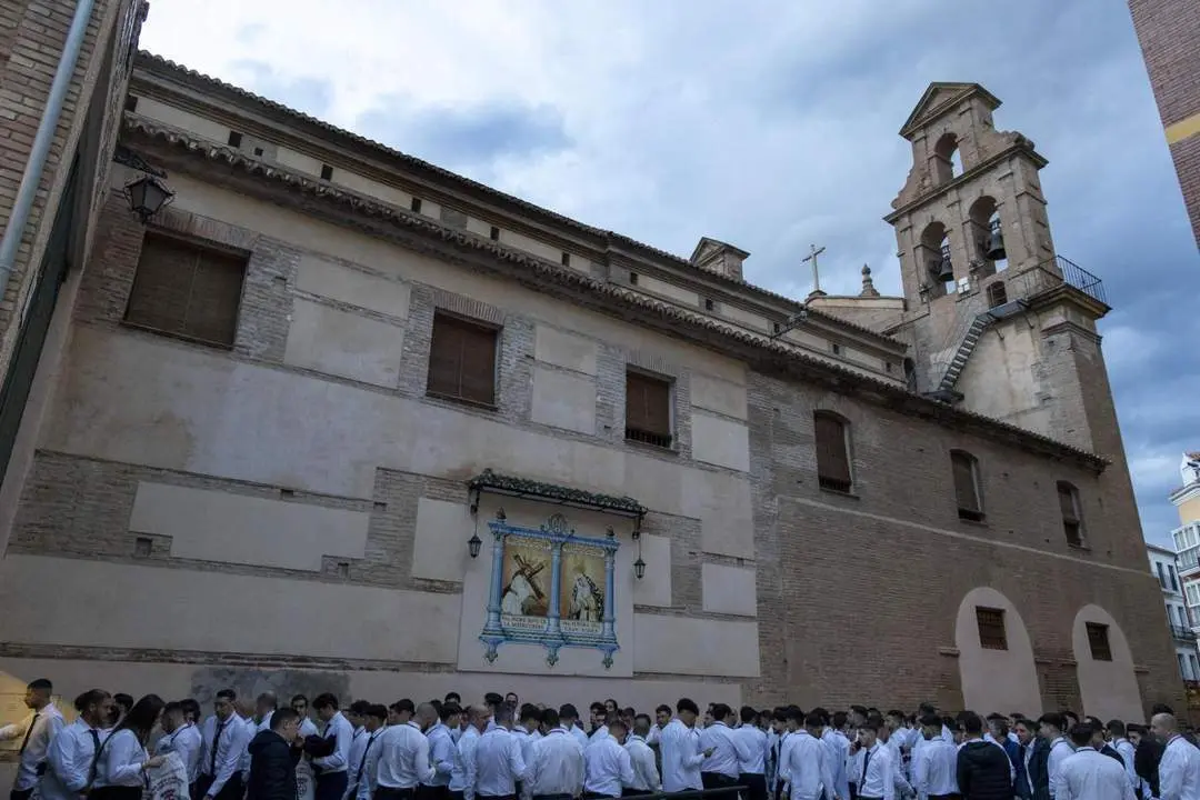 Jueves Santo en M&aacute;laga, antes de la suspensi&oacute;n de la procesi&oacute;n. - EFE