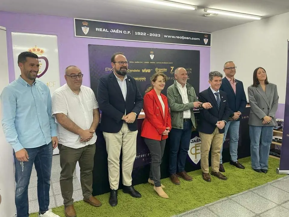 Puesta de largo y sorteo de la Ja&eacute;n Cup en La Victoria. - VIVA JA&Eacute;N