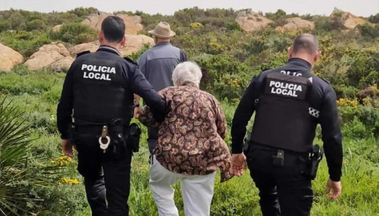Rescate de una mujer en la Sierra del Arca en San Roque. - AI