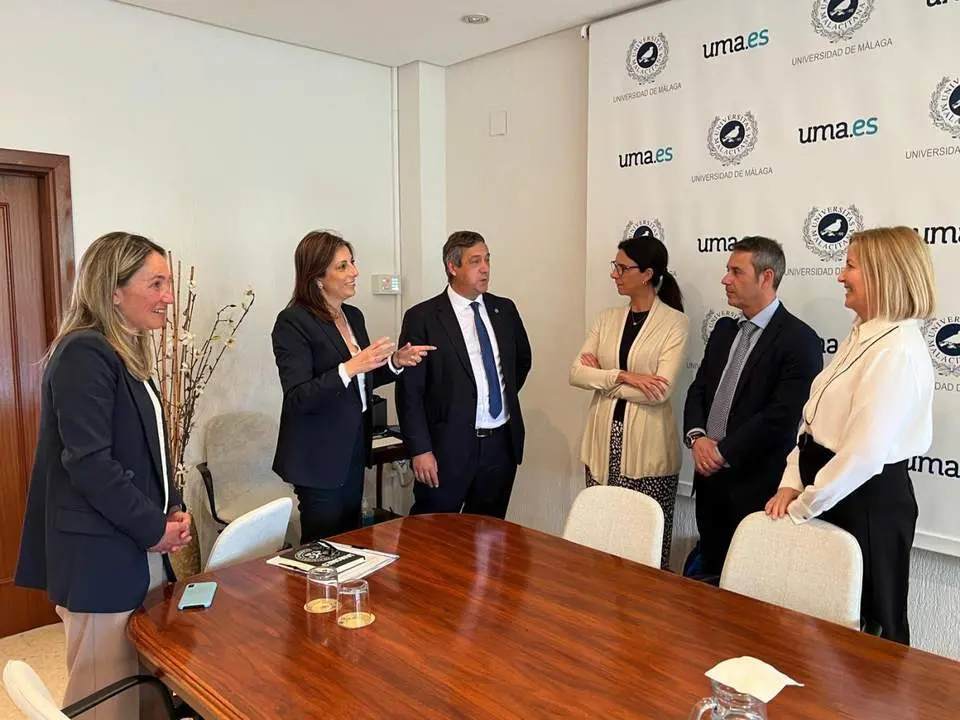 Reuni&oacute;n con el nuevo rector de la UMA.  - 