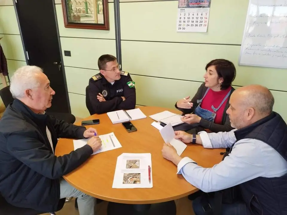 Reuni&oacute;n IES Fern&aacute;ndez Muriel de Lepe y Ayuntamiento - A.L.