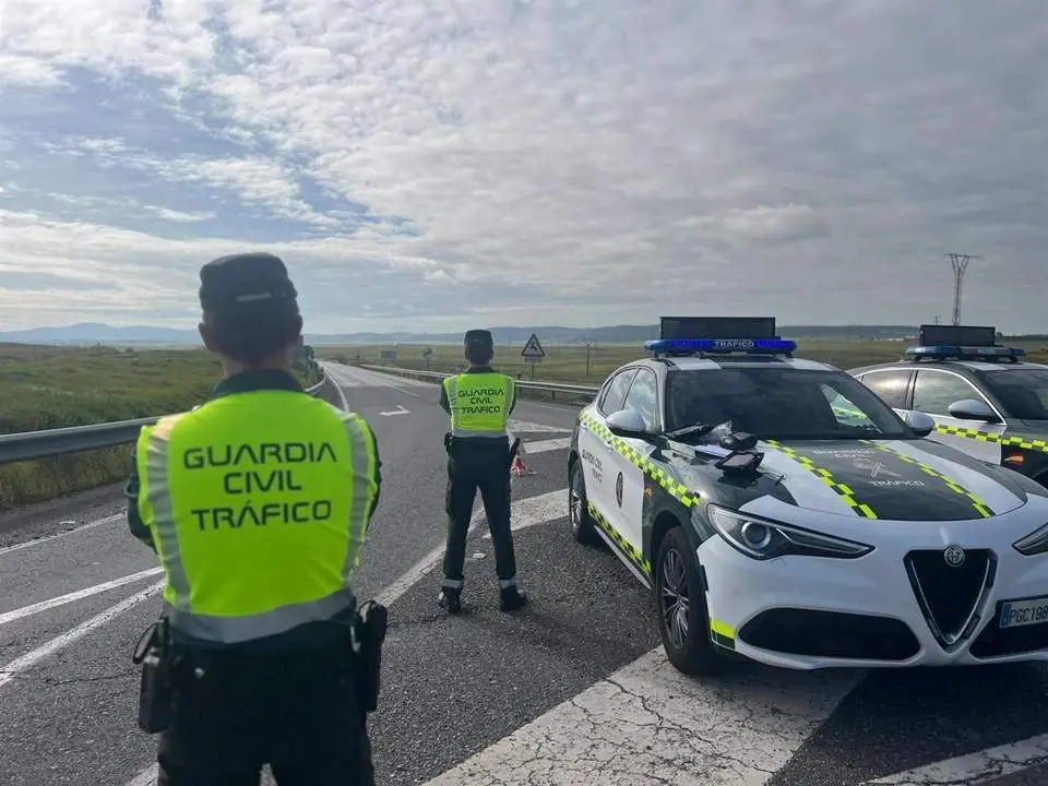 Control de Guardia Civil.  - DGT