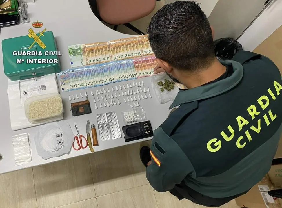 Desarticulado un punto de venta de droga en Bonares - G.C.