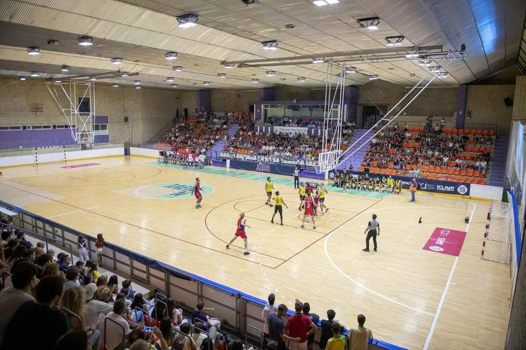 La Salobreja vuelve a abrirse y puede registrar un lleno hist&oacute;rico - JA&Eacute;N CB