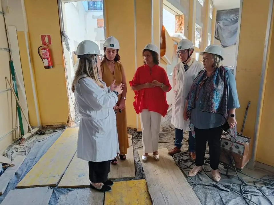 Visita a las obras del centro de salud de La Orden. - VH