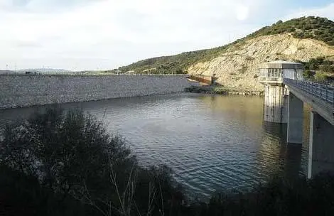 Embalse. - Archivo