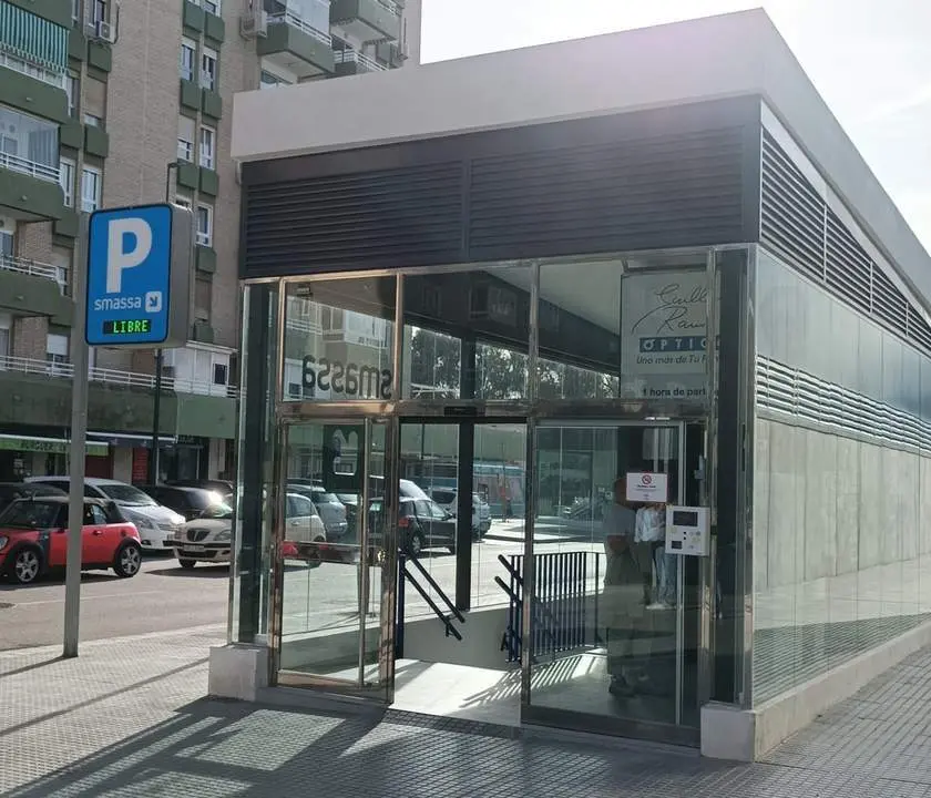 El aparcamiento. - VM